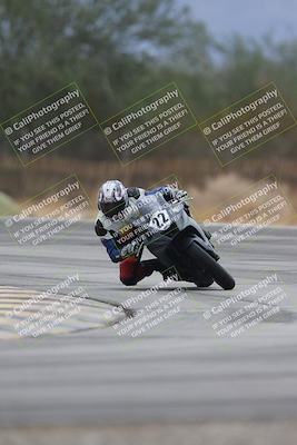 media/Sep-21-2025-Race Pace (Sun) [[98bf33ef95]]/Non Verified/4-Turn 3 (910am)/